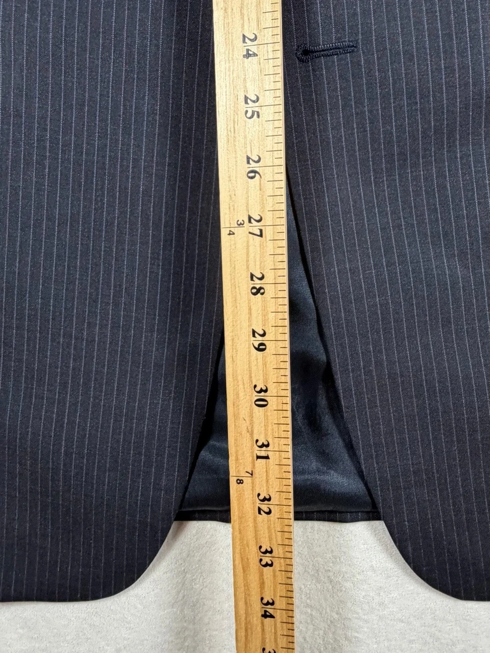 Burberry 46L 100% Wool Deisigner Men's Black Pinstripe Two-Piece Suit